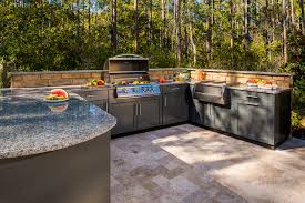 outdoor kitchen cabinets