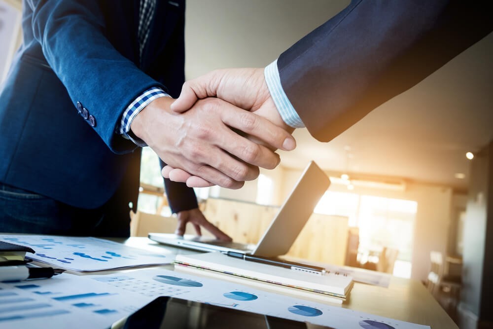 Dissolving a Company Online