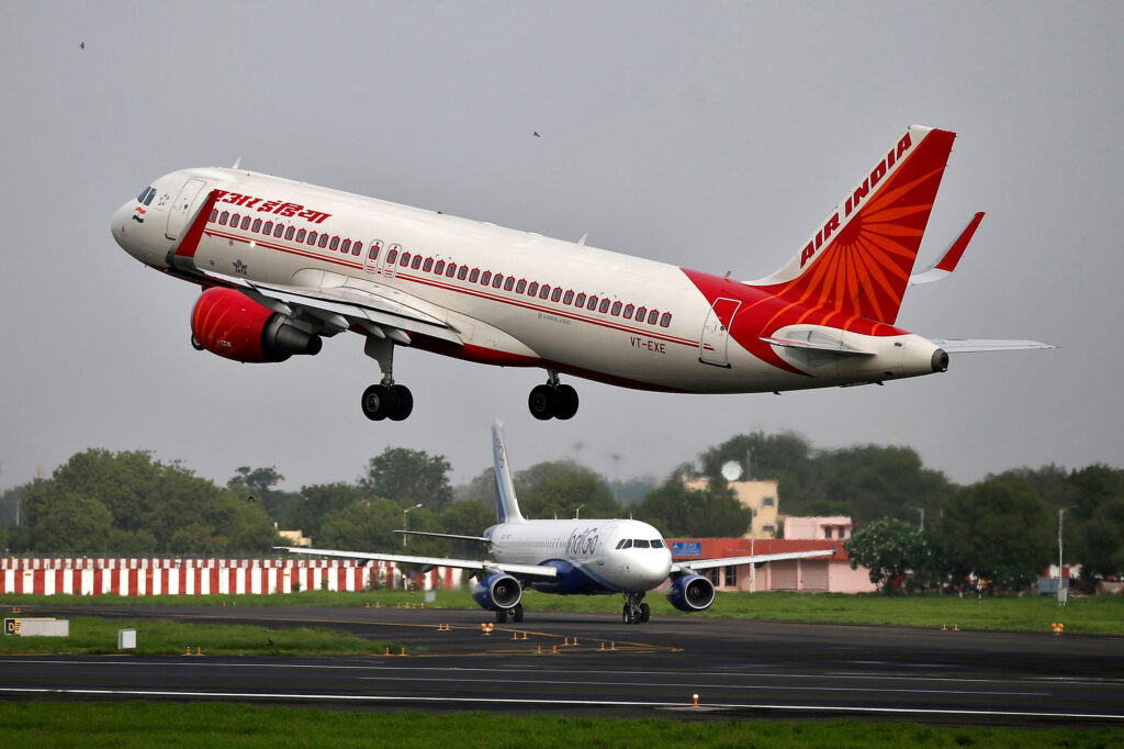 By Air: The Quickest Option to Travel from Mumbai to Shimla