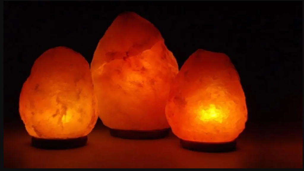 Himalayan salt lamp