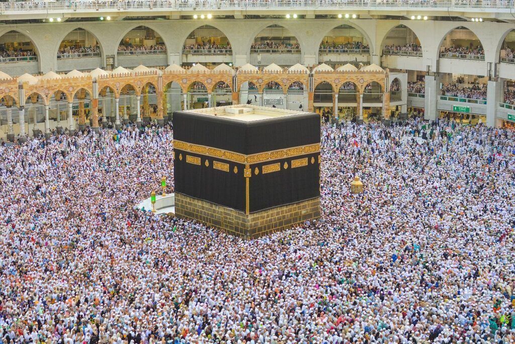 Compare the Best Umrah Packages in the UK
