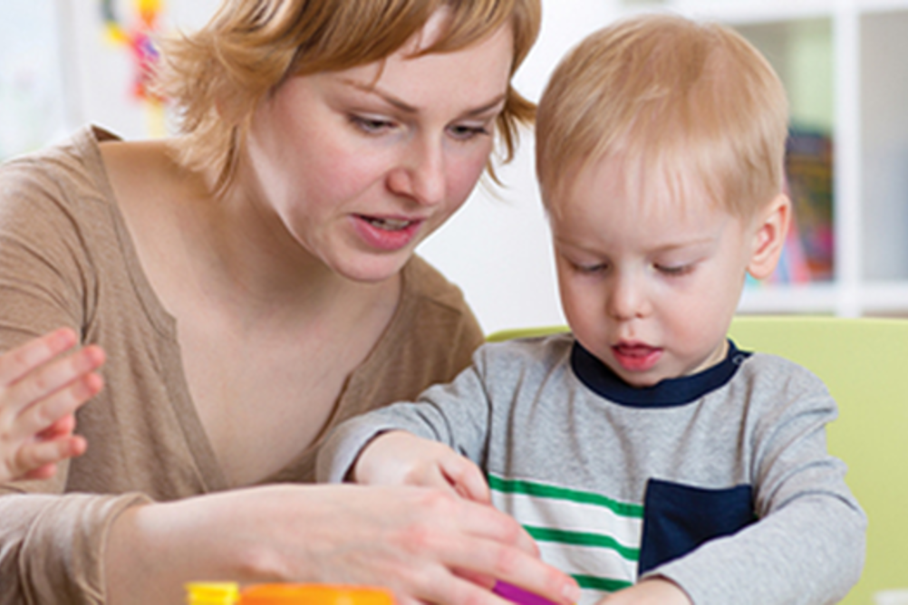 Establishing a Sleep Routine for Mother and Baby Care at Home