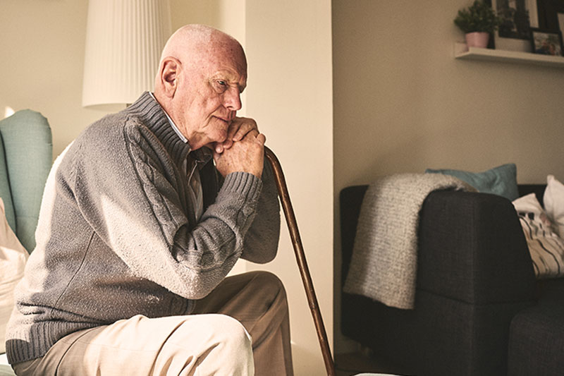Recognizing Signs of Depression in Seniors: A Guide for Caregivers at Home