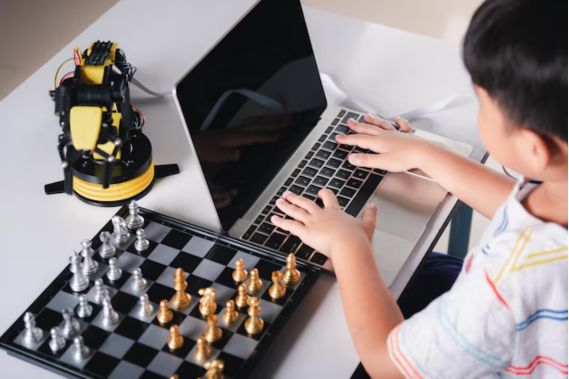 online chess lessons
