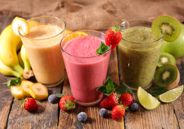 Smoothies, Juices, and Shots: What’s Best for a Digestive Reset?
