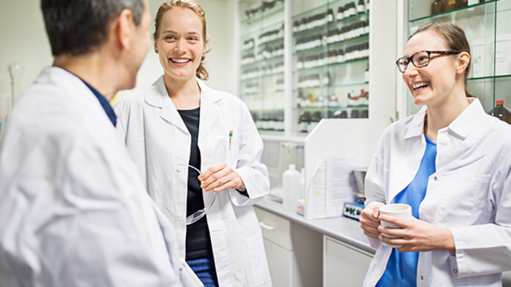 pharmacy tech jackets melbourne