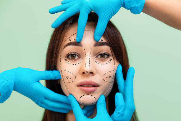 ما الذي يجعل عيادة جراحة التجميل مميزة؟