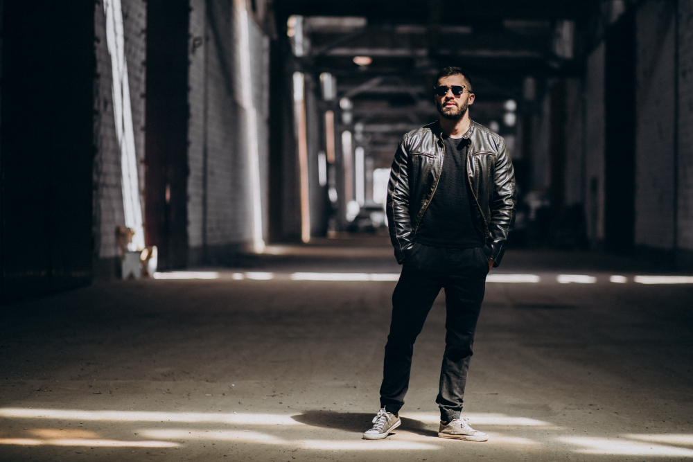 Men's leather bomber jacket