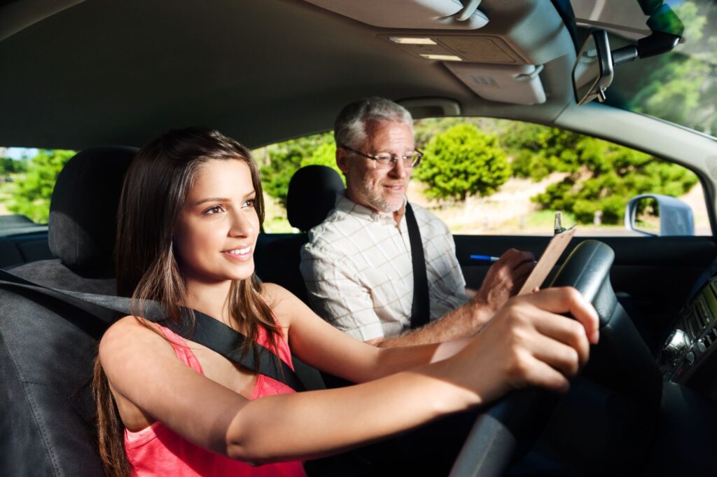 automatic driving lessons bilston​