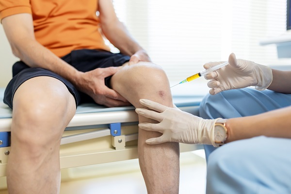 How Stem Cell Therapy Aids in Sports Injury Recovery