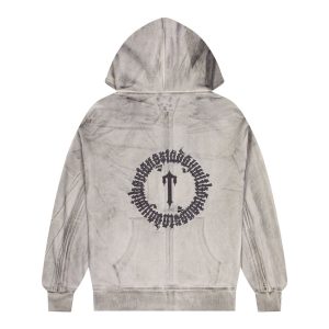 Trapstar Italia: The Rise of a Streetwear Icon in Italian Urban Fashion