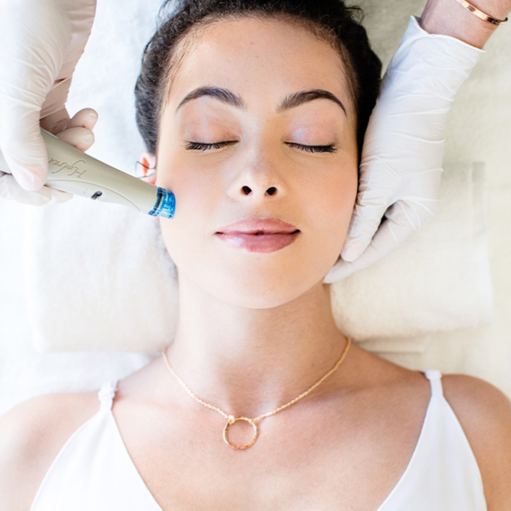 Is HydraFacial Painful Or Completely Comfortable
