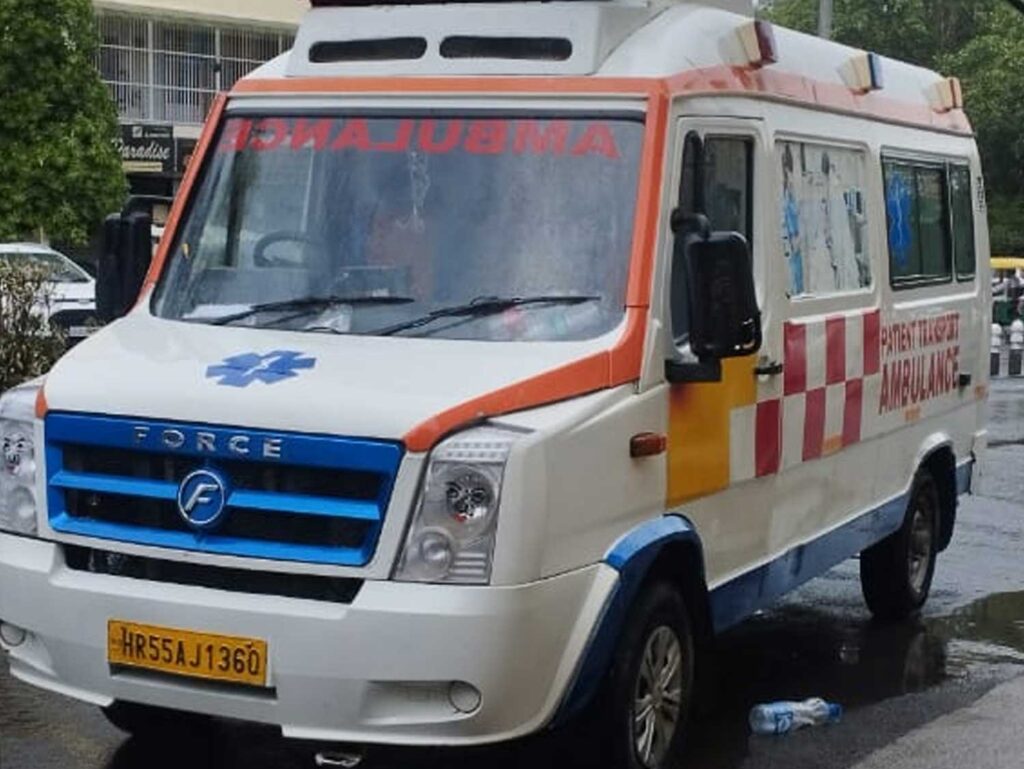 ICU Ventilator Ambulance Services in Delhi – Fast, Safe & Reliable!