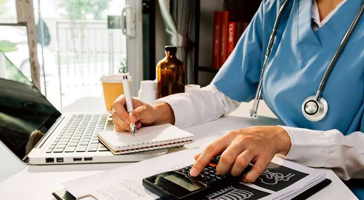 How Do Healthcare Physician Billing Services Improve Revenue